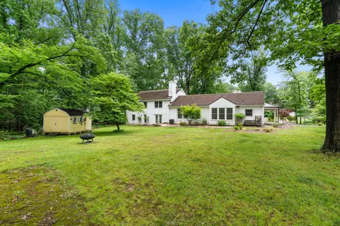 Contact Agent | 6613 Bradley Boulevard, Bethesda, MD 20817