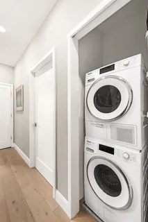 $1,895,000 | 315 East 65th Street, Unit PHF | Lenox Hill