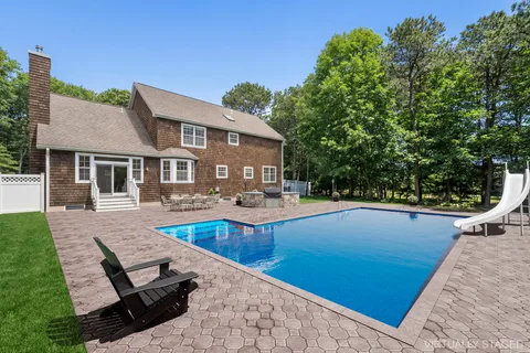 $1,850,000 | 133 Malloy Drive, East Quogue, NY 11942