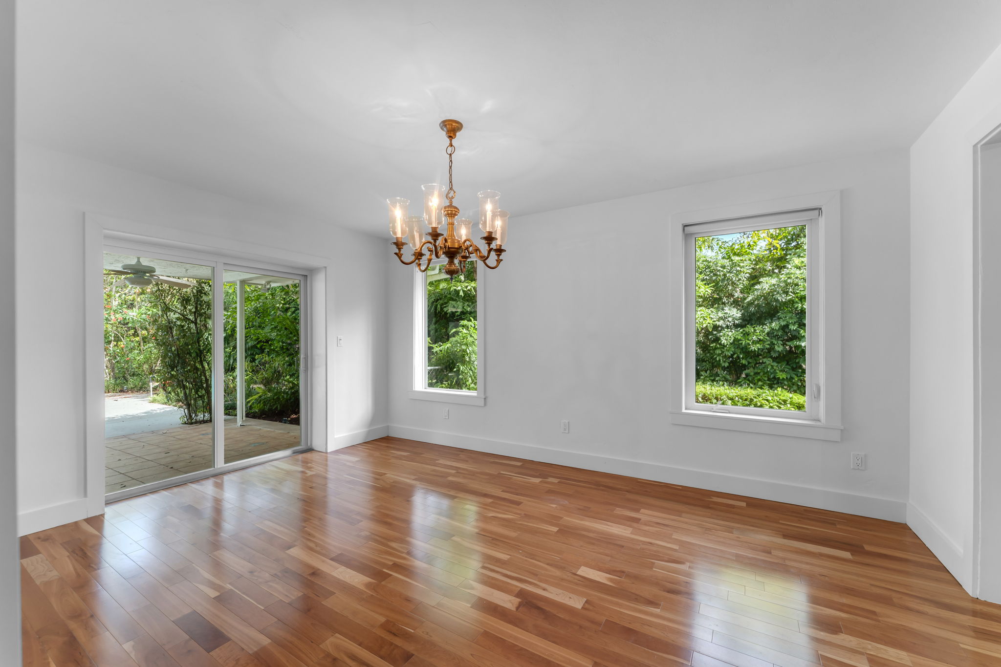 7711 Erwin Road Coral Gables, FL 33143 - Photo 8 of 28