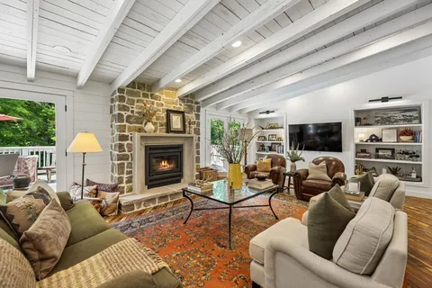 $1,579,000 | 8188 Shoals Branch Road, Primm Springs, TN 38476