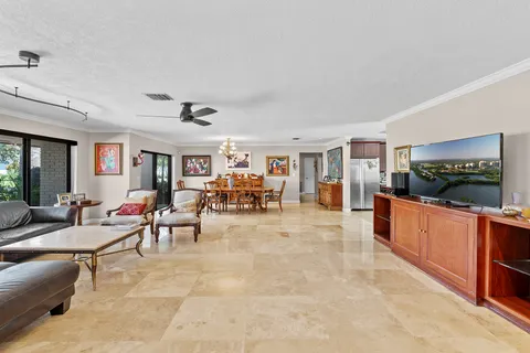 $1,795,000 | 7430 Southwest 142nd Terrace, Palmetto Bay, FL 33158