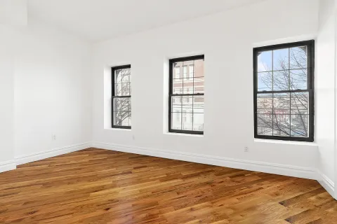 $3,245 | 2196 Dean Street, Unit 2 | Crown Heights