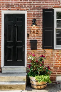 $380,000 | 142 Carpenter Street, Philadelphia, PA 19147