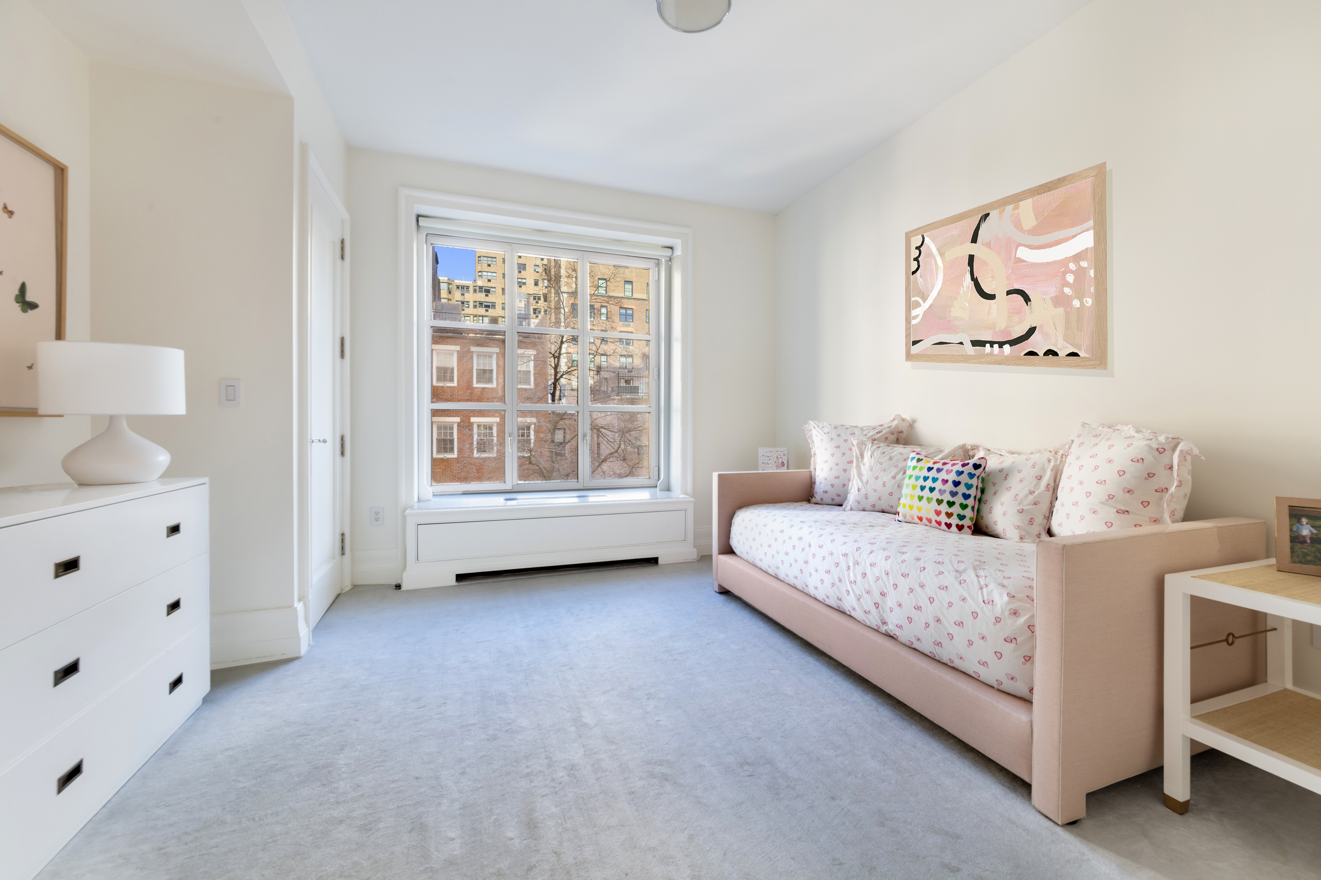 135 East 79th Street, Unit 5W Manhattan, NY 10075 - Photo 8 of 12