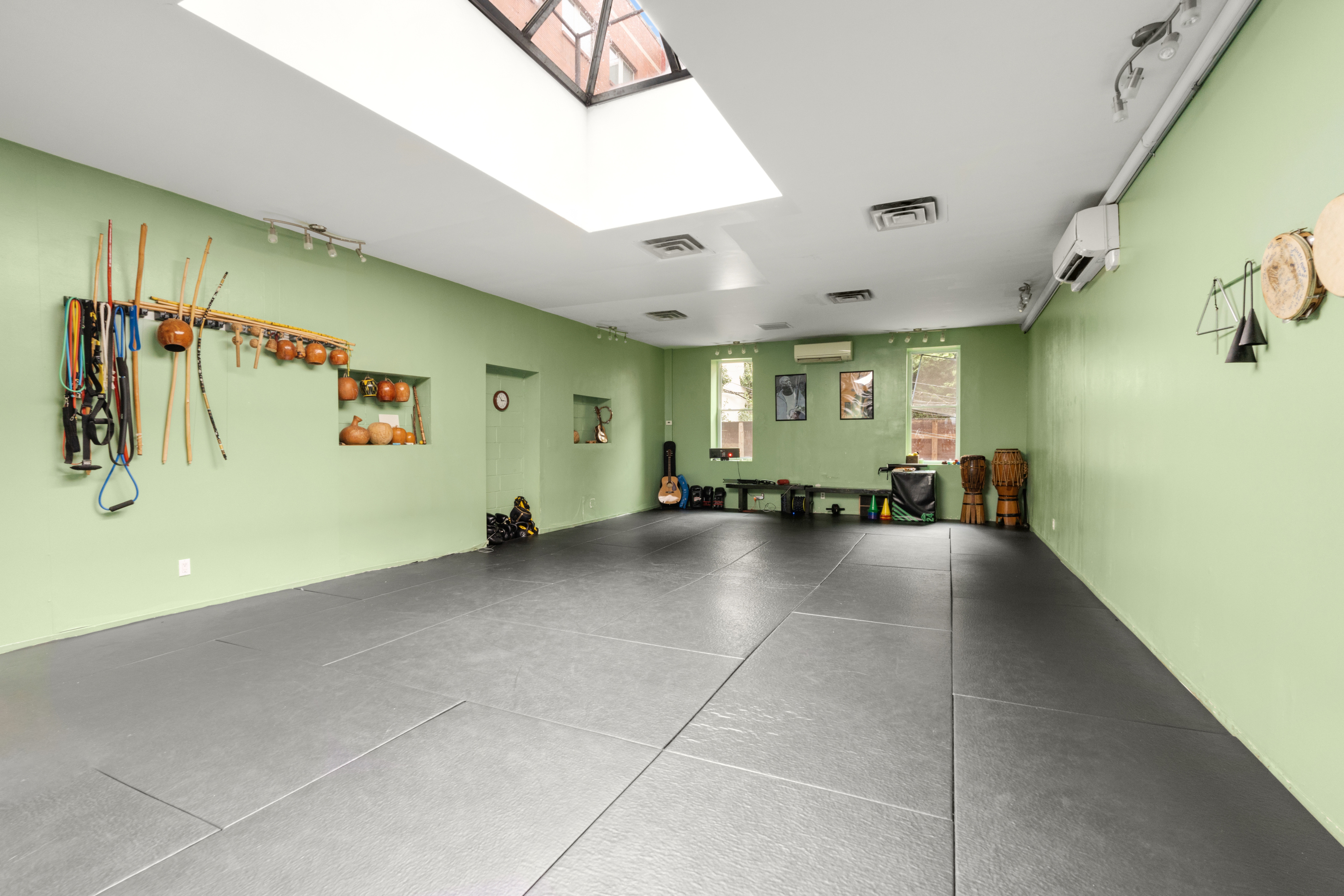 76 Nevins Street Brooklyn, NY 11217 - Photo 4 of 18