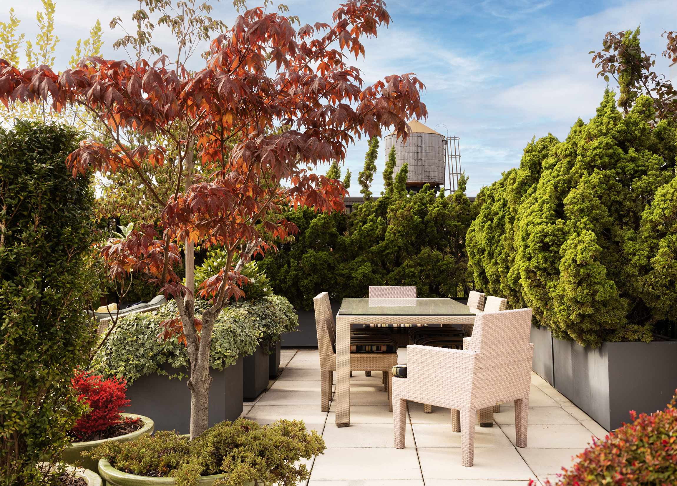 140 West 22nd Street, Unit PHC Manhattan, NY 10011 - Photo 13 of 15 a view of a chairs and table in the patio