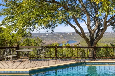 Contact Agent | 17 Cicero Lane, Austin, TX 78746