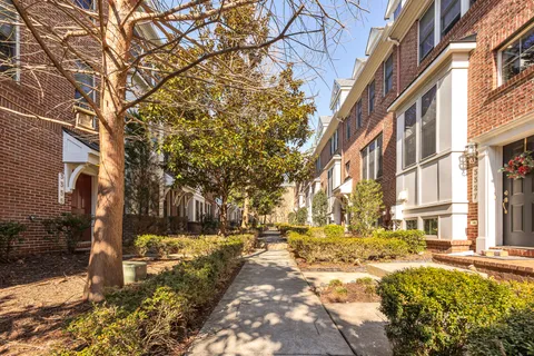 $795,000 | 3351 Kemper Road, Arlington, VA 22206