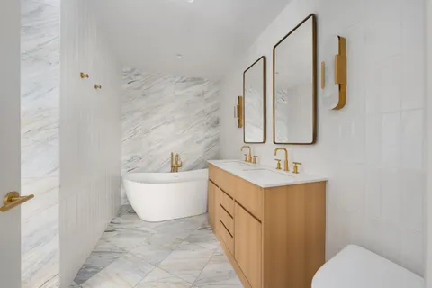 $4,250,000 | 20 Jay Street, Unit 8/9C | TriBeCa