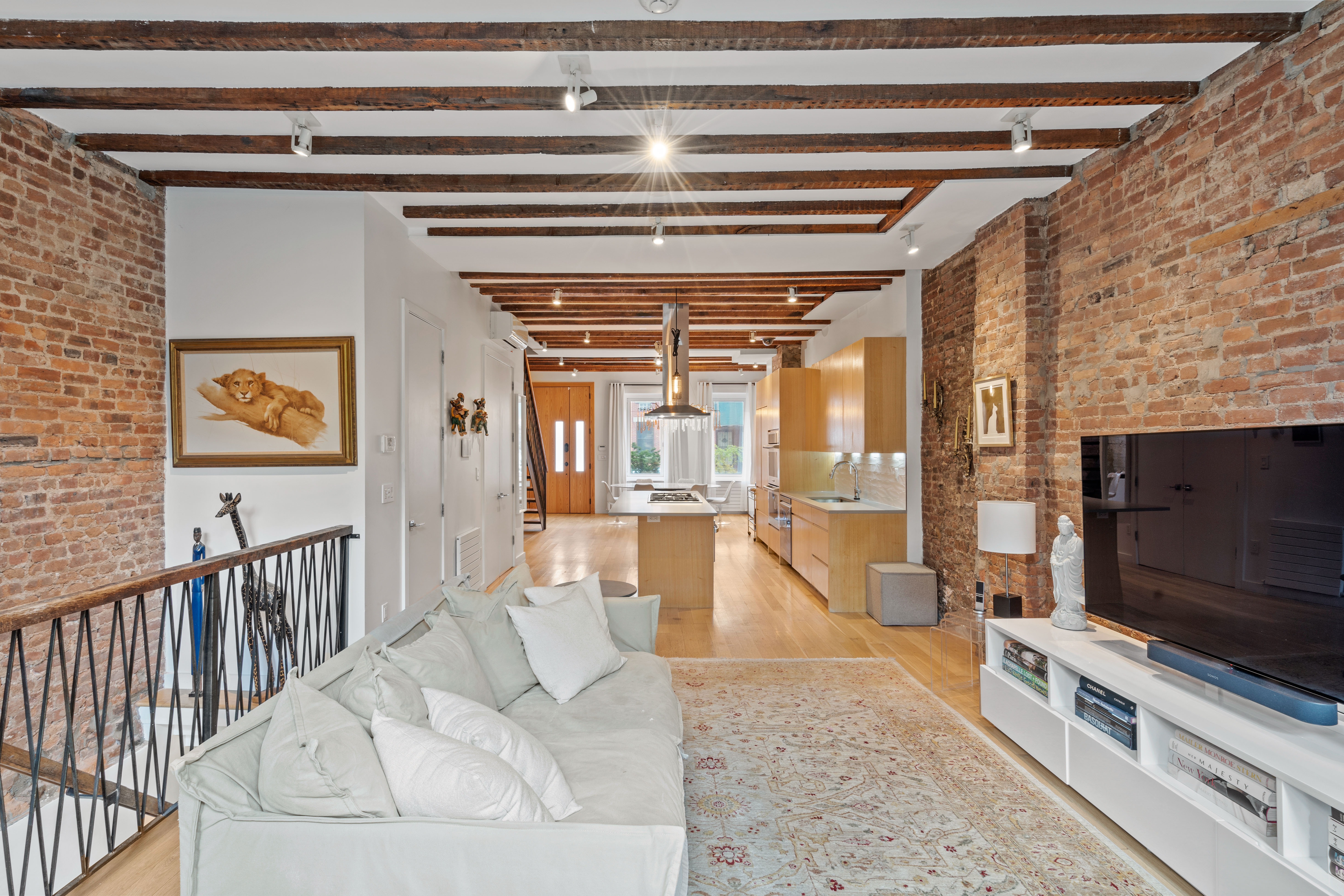 364 Douglass Street Brooklyn, NY 11217 - Photo 4 of 27