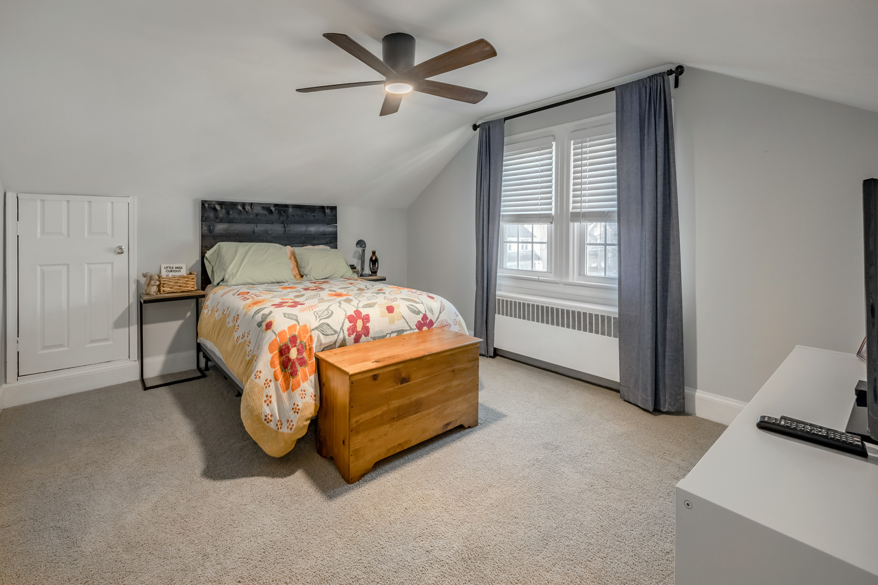 134 Strathmore Road Havertown, PA 19083 - Photo 35 of 64 a bedroom with a bed and a tv