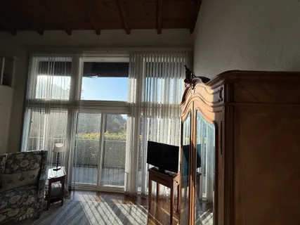 $1,600,000 | Sunswept Drive, Studio City, CA 91604