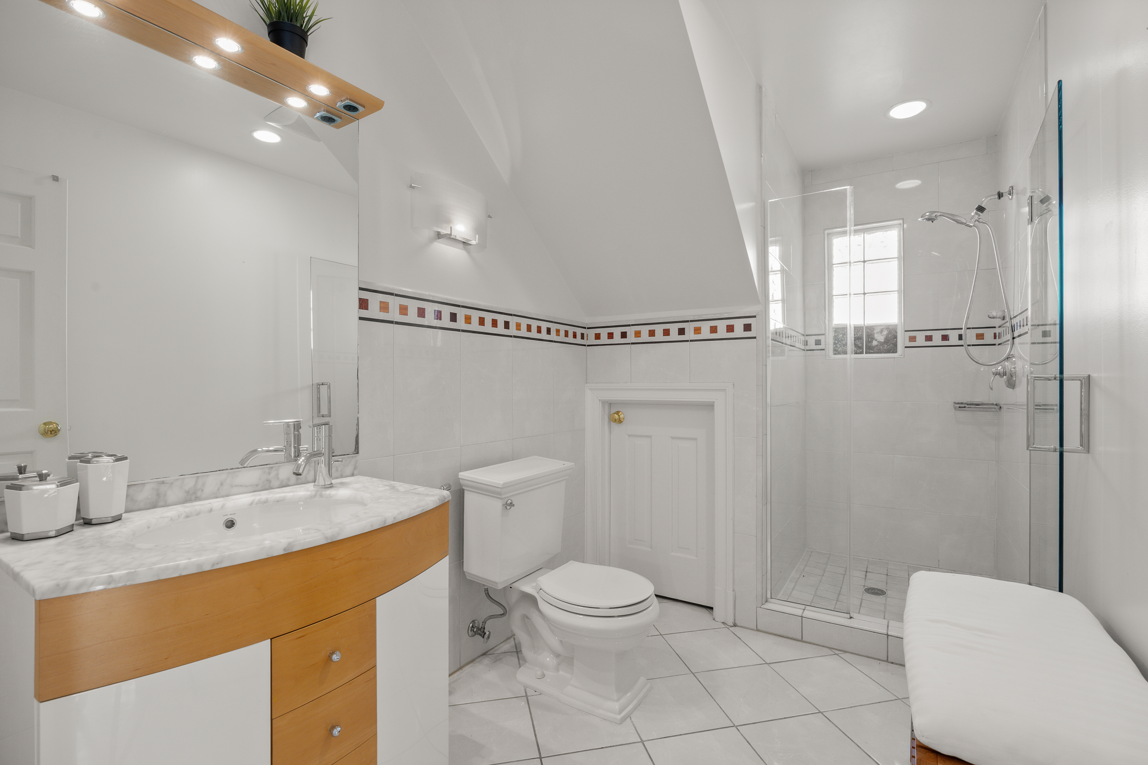 5207 Andover Road Chevy Chase, MD 20815 - Photo 18 of 45