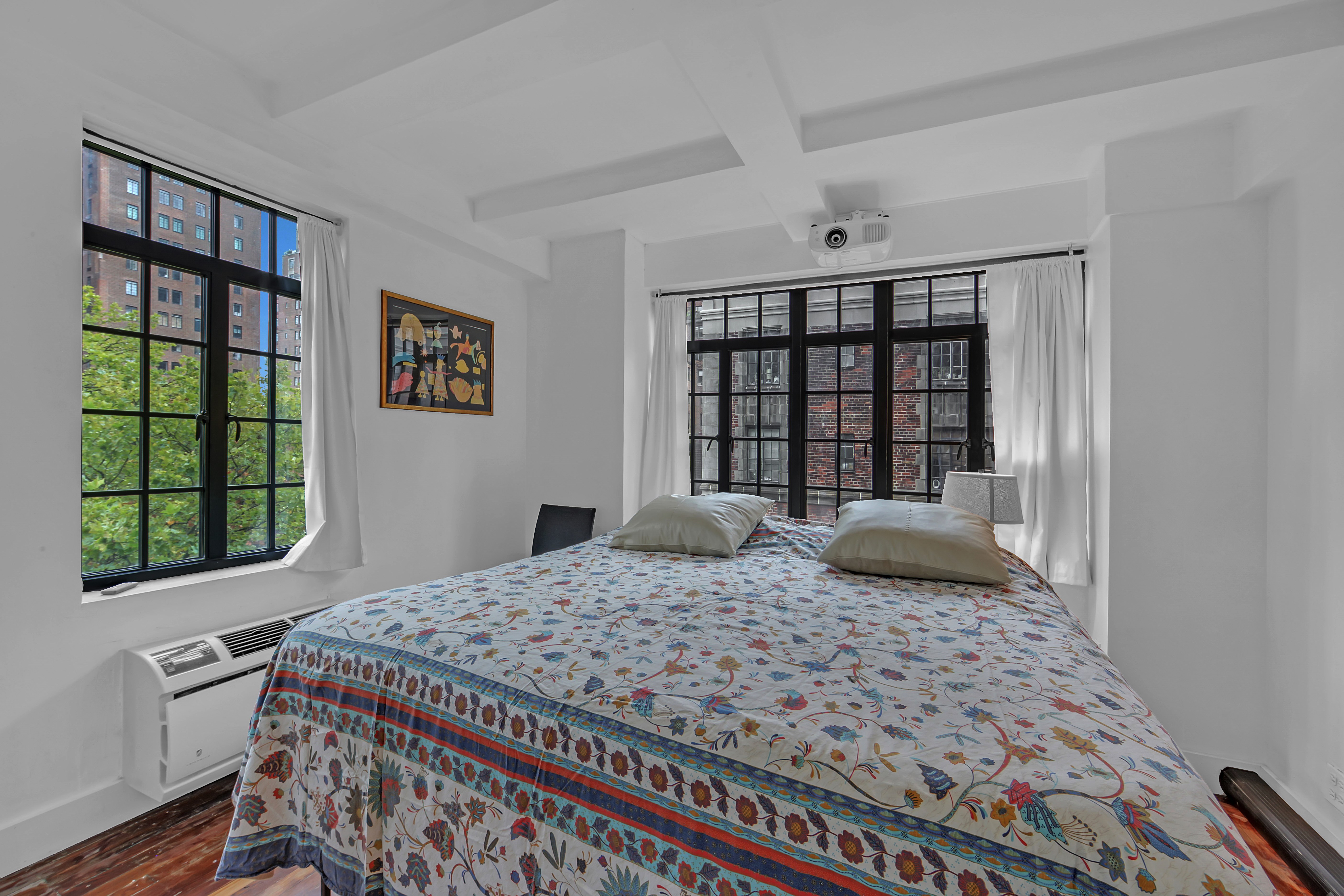 320 East 42nd Street, Unit 918 Manhattan, NY 10017 - Photo 9 of 18
