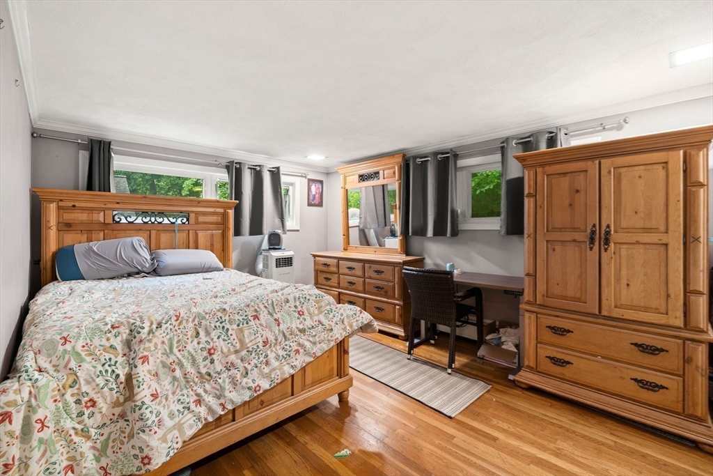 10 Rafferty Road Stoneham, MA 02180 - Photo 16 of 40 Gallery Image 16