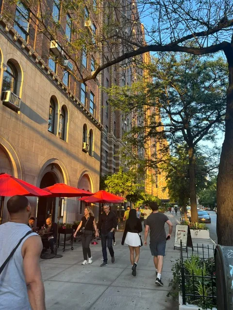 $6,800 | 425 West 23rd Street, Unit 7B | Chelsea