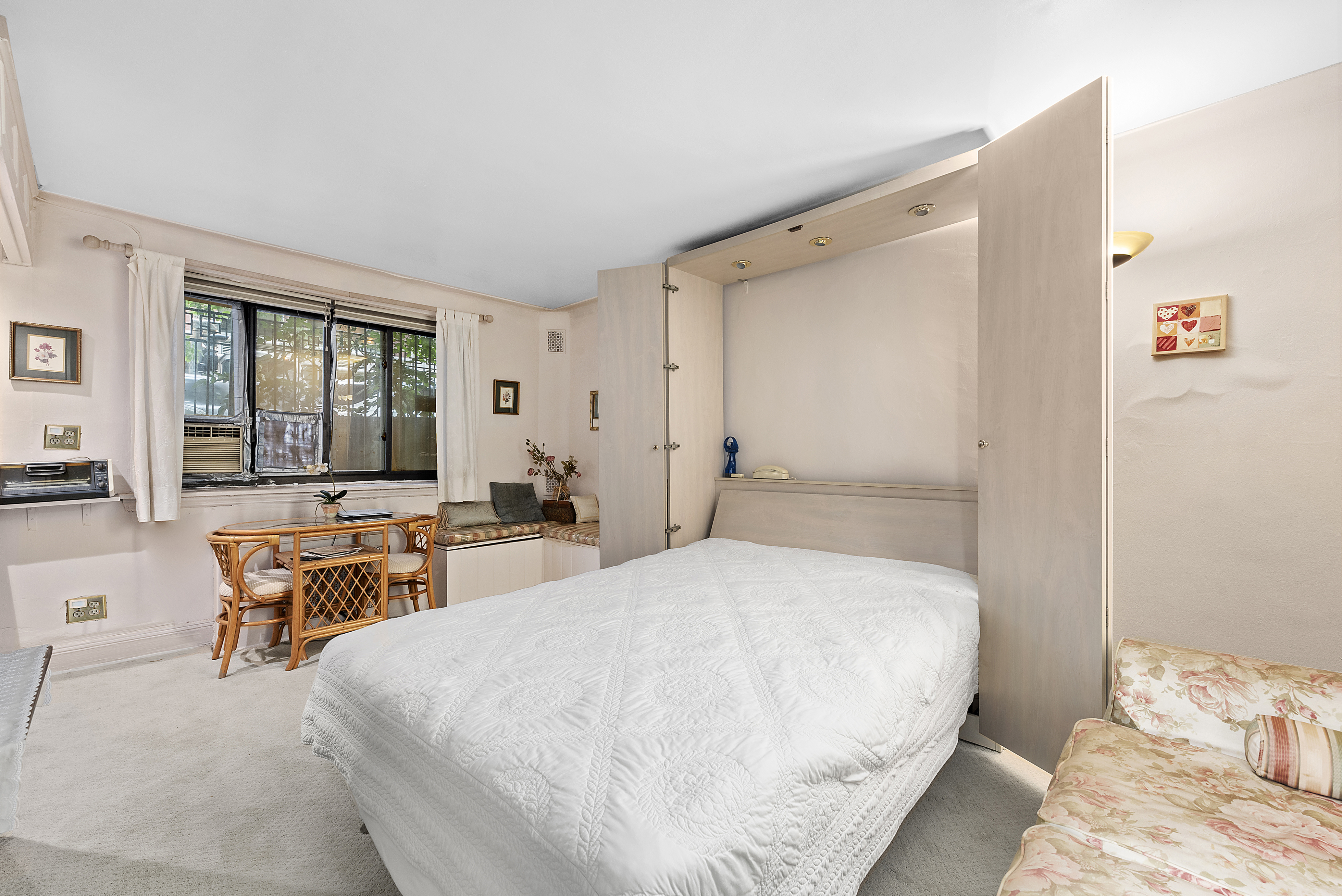 126 East 30th Street, Unit 1B Manhattan, NY 10016 - Photo 5 of 6