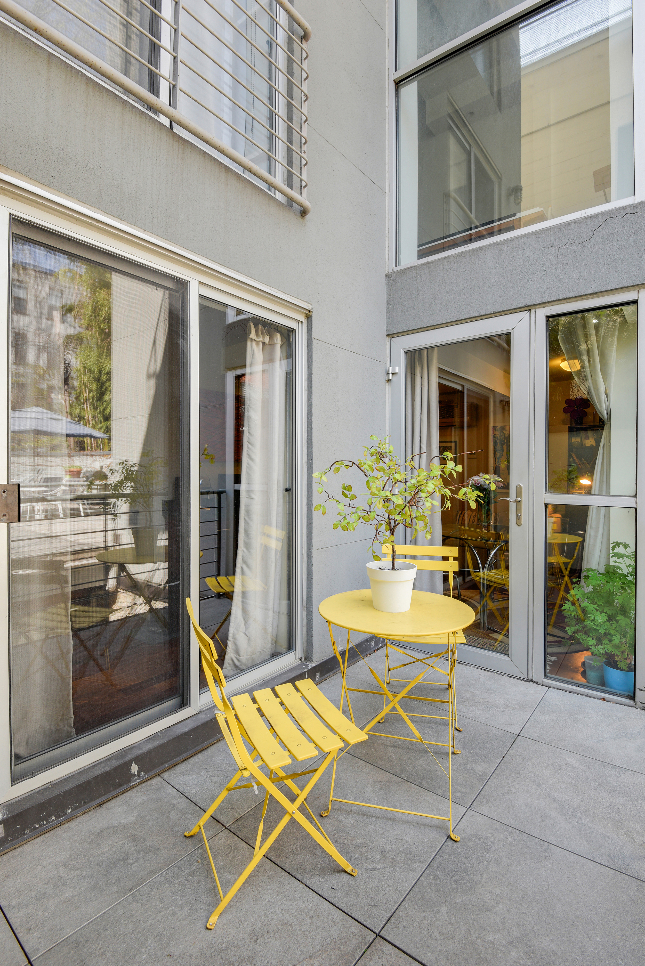 335 Warren Street, Unit 102 Brooklyn, NY 11201 - Photo 5 of 20 a view of a dinning room with a table and chairs