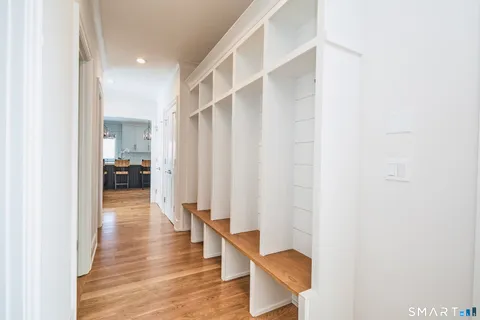 $3,000,000 | 70 Meadow Ridge Road, Fairfield, CT 06890