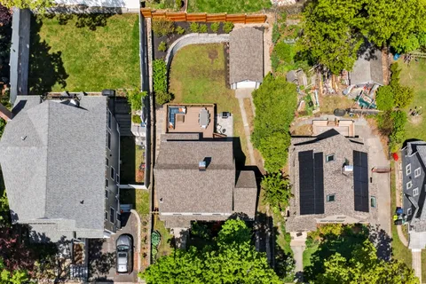 Contact Agent | Arborough Road, Roslindale, MA 02131