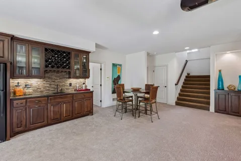 $1,250,000 | 16630 54th Court North, Plymouth, MN 55446