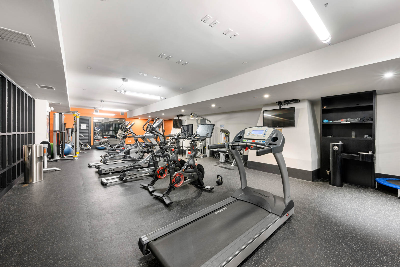51 Jay Street, Unit 2A Brooklyn, NY 11201 - Photo 13 of 15 a view of a room with gym equipment