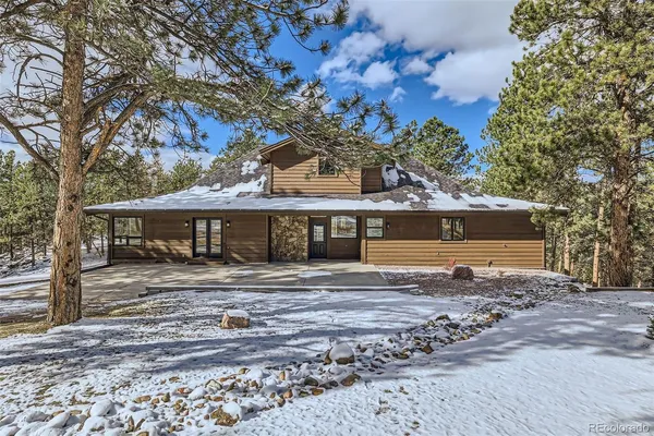$1,800,000 | 584 Pikes Peak Drive, Florissant, CO 80816