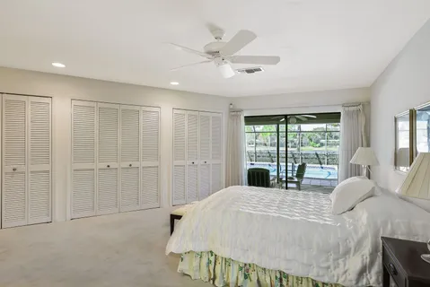 $799,000 | 700 Bald Eagle Drive, Unit 37, Naples, FL 34105