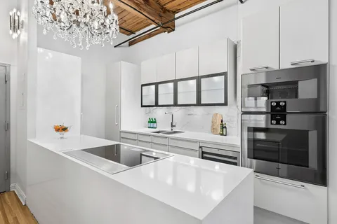 $1,850,000 | 205 East 22nd Street, Unit 4C | Gramercy