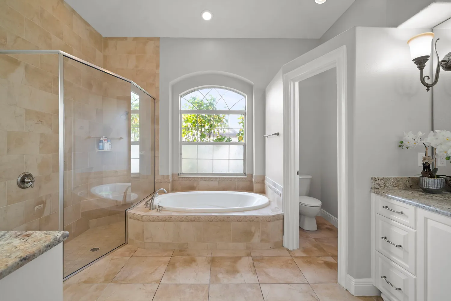 $900,000 | 15035 Wind Whisper Drive, Odessa, FL 33556