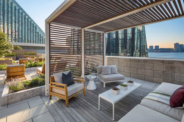 $6,500 | 1 West End Avenue, Unit 15C | Upper West Side