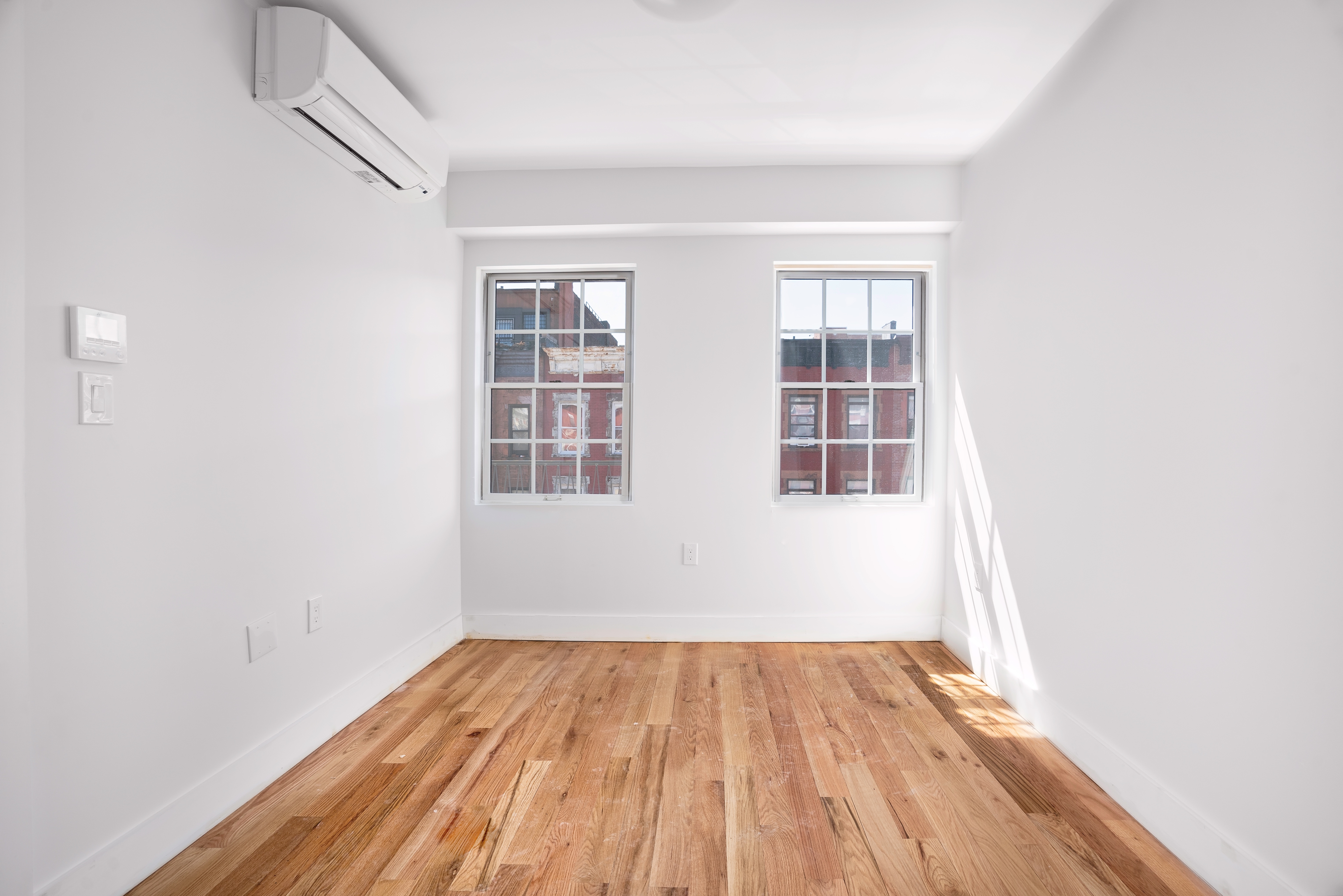 303 West 137th Street, Unit 4A Manhattan, NY 10030 - Photo 4 of 7