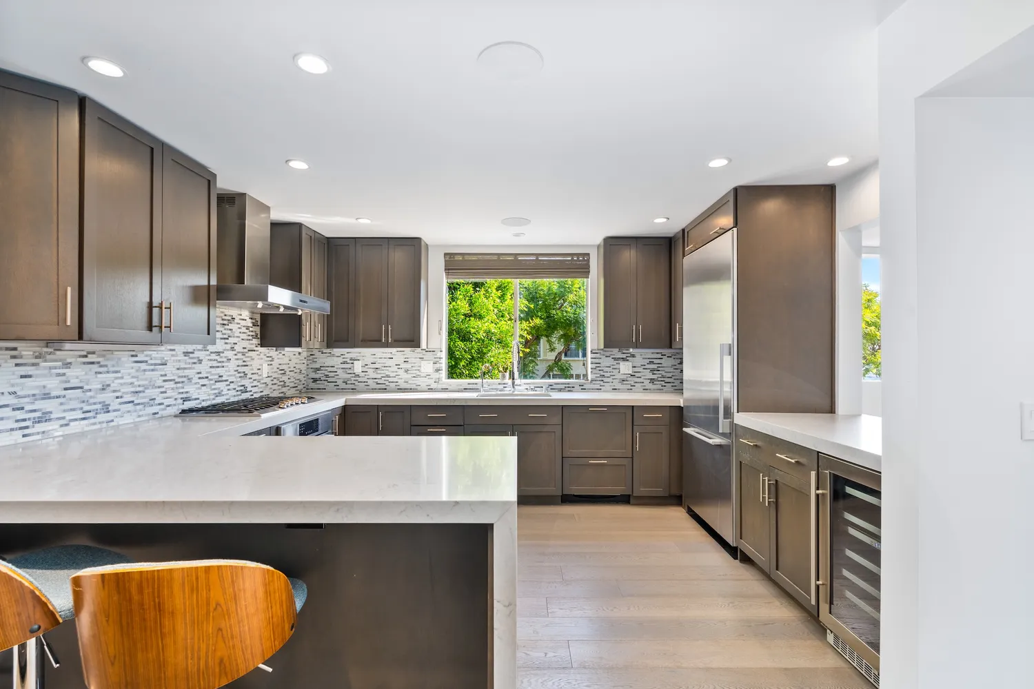 $1,025,000 | 1129 Larrabee Street, Unit 6, West Hollywood, CA 90069