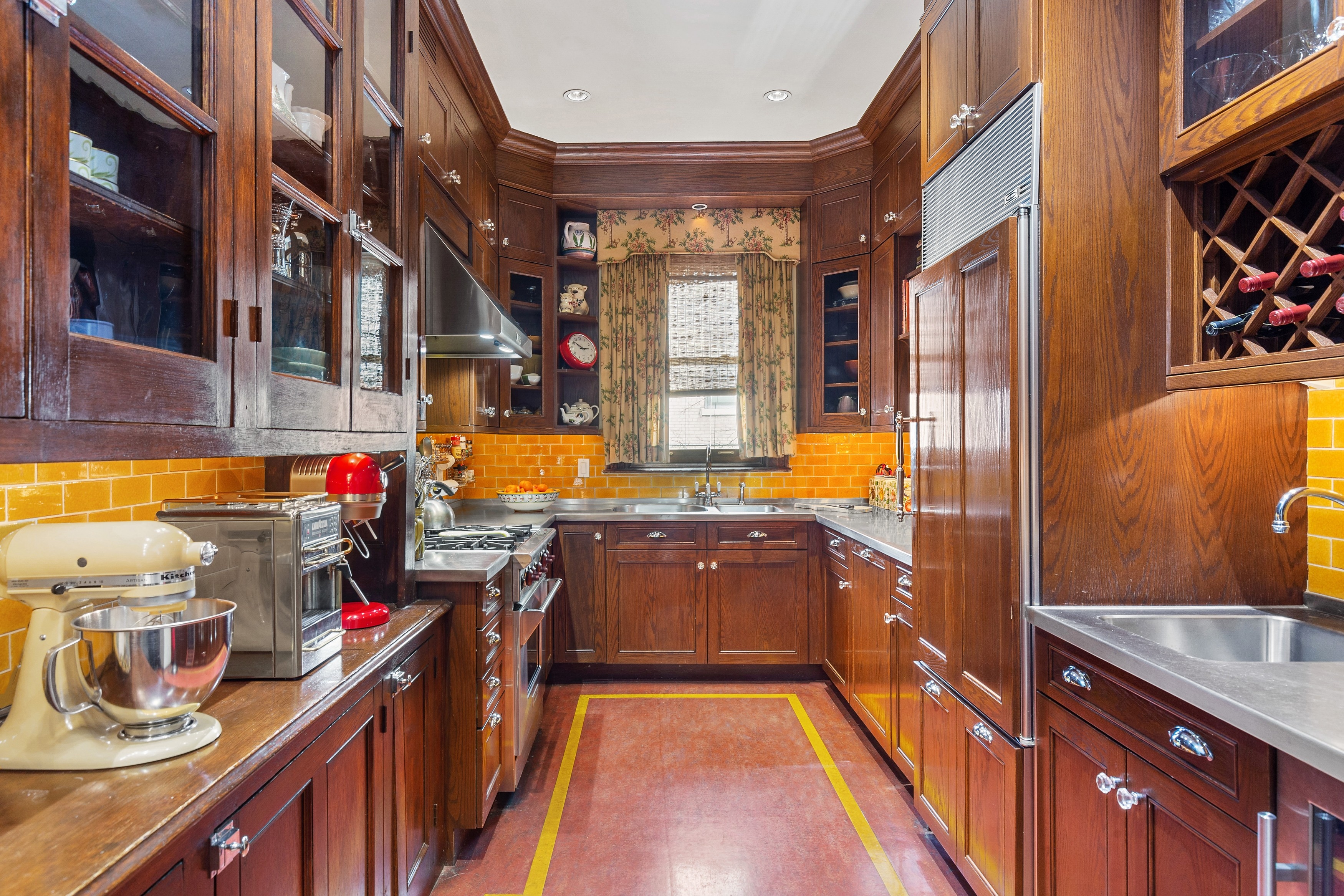 333 West 71st Street Manhattan, NY 10023 - Photo 7 of 29 a view of storage and utility room