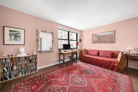 $1,750,000 | 634 Washington Street, Unit 4B | West Village