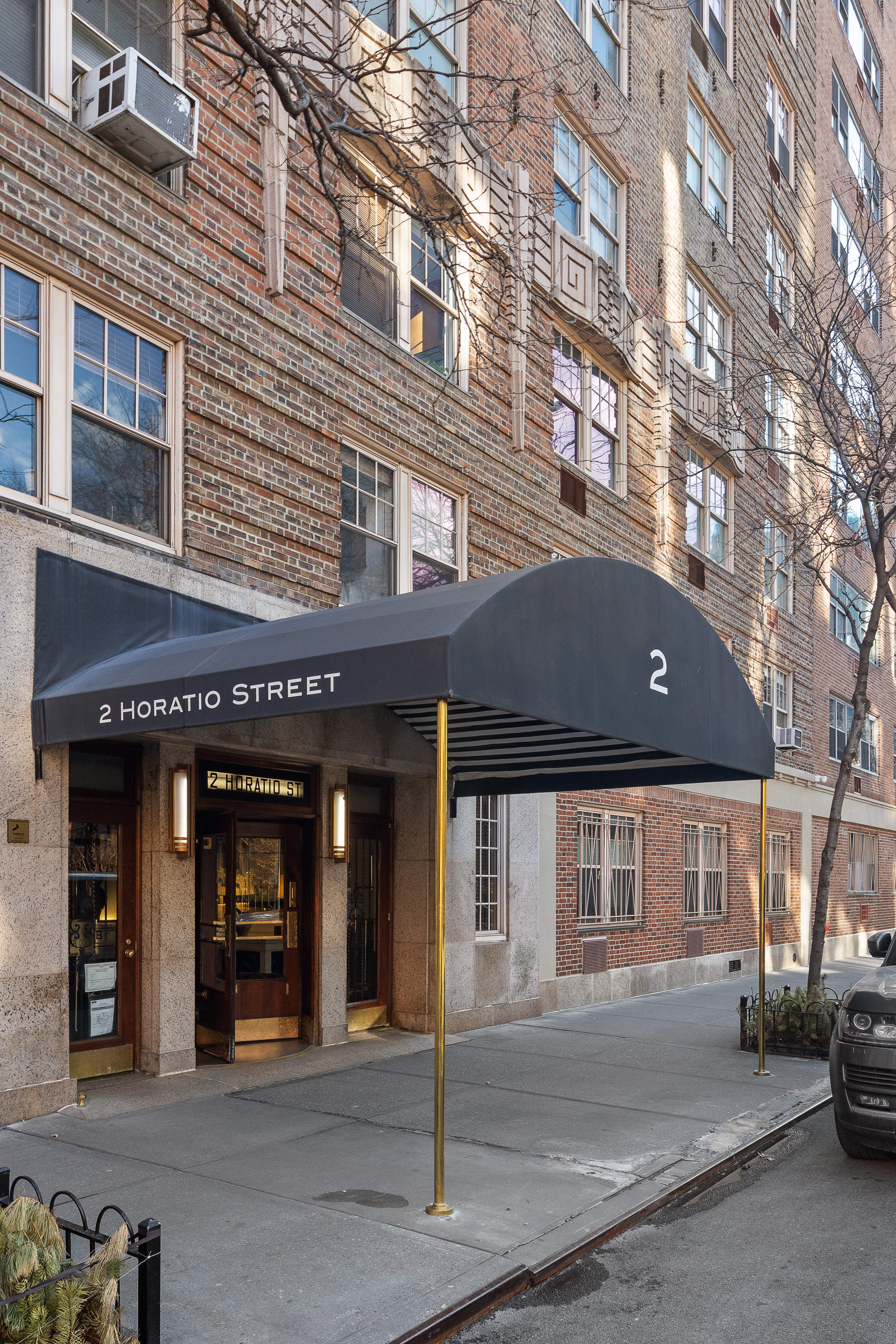 2 Horatio Street, Unit 2PR Manhattan, NY 10014 - Photo 13 of 14 a front view of a building