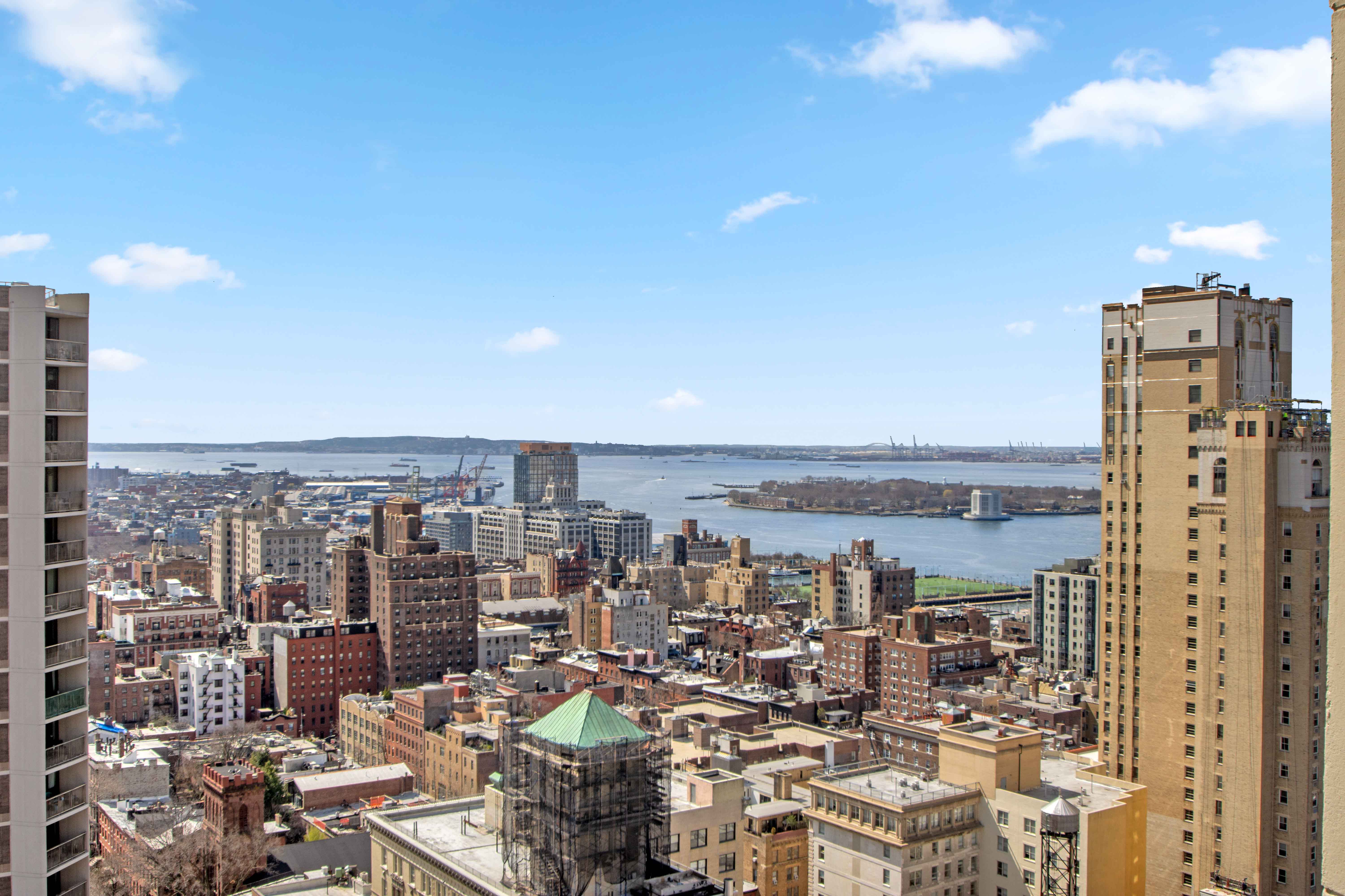 75 Henry Street, Unit 29J Brooklyn, NY 11201 - Photo 12 of 16 a view of a city