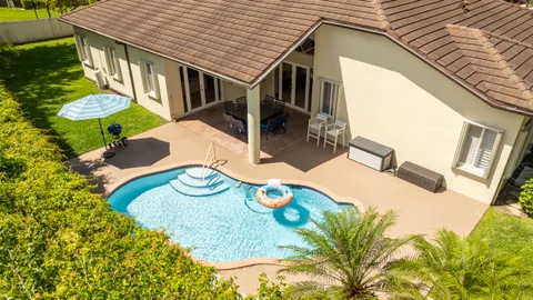 $1,735,000 | 14831 Southwest 95th Court, Miami, FL 33176