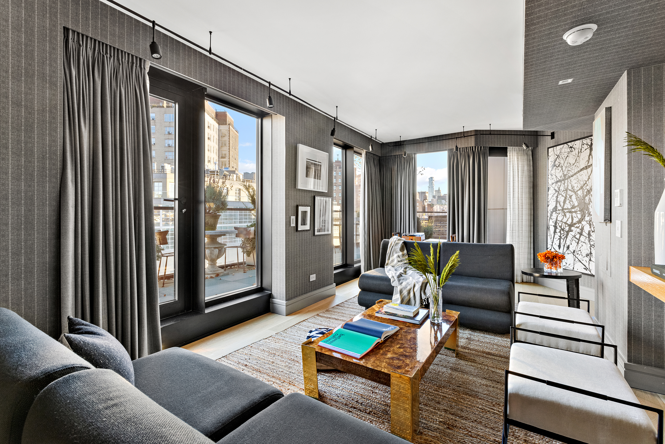 175 West 10th Street, Unit PH Manhattan, NY 10014 - Photo 21 of 31