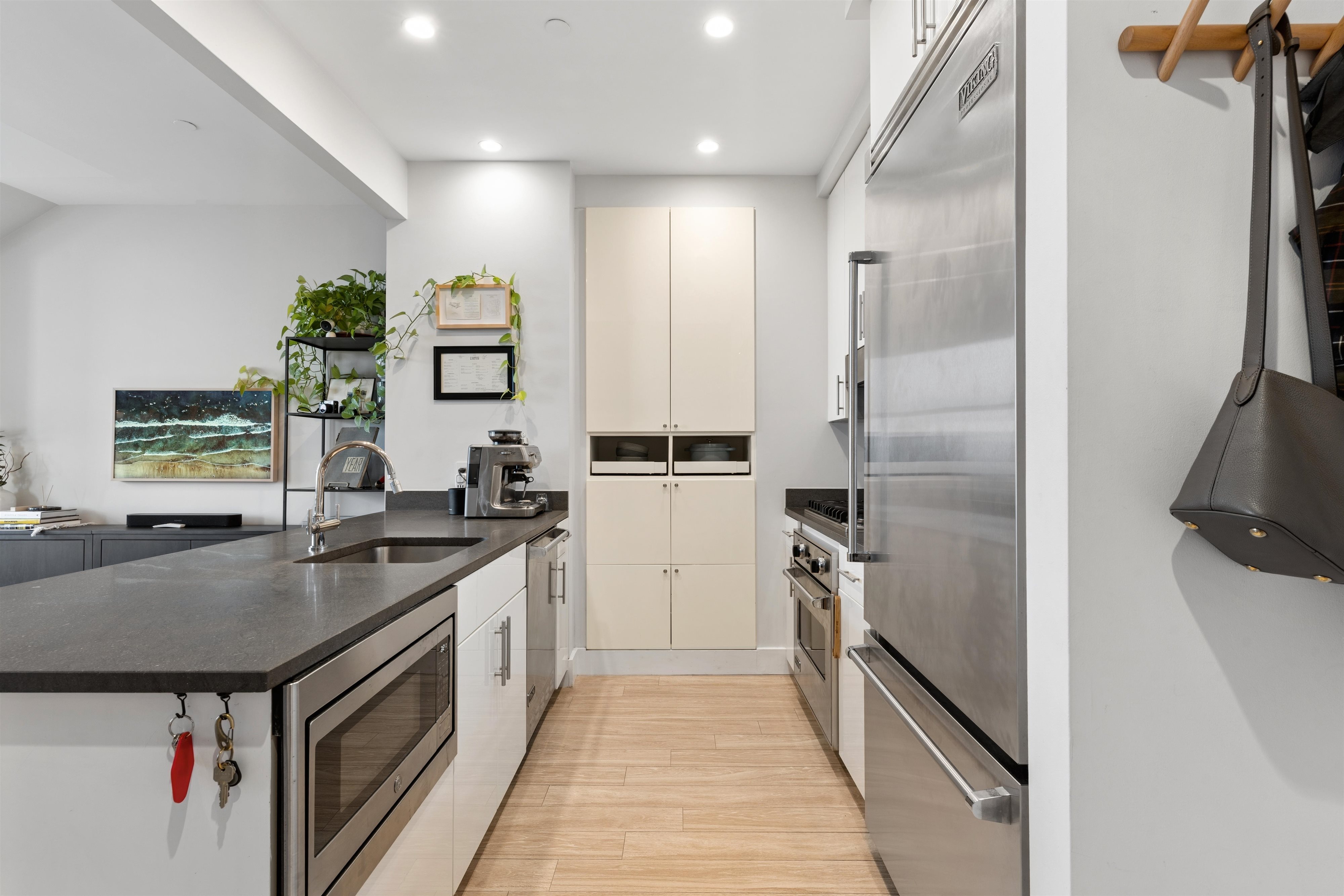 1 Hanson Place, Unit 24E Brooklyn, NY 11243 - Photo 6 of 34