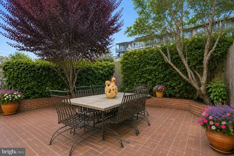 $2,149,000 | 2828 27th Street Northwest, Washington, DC 20008