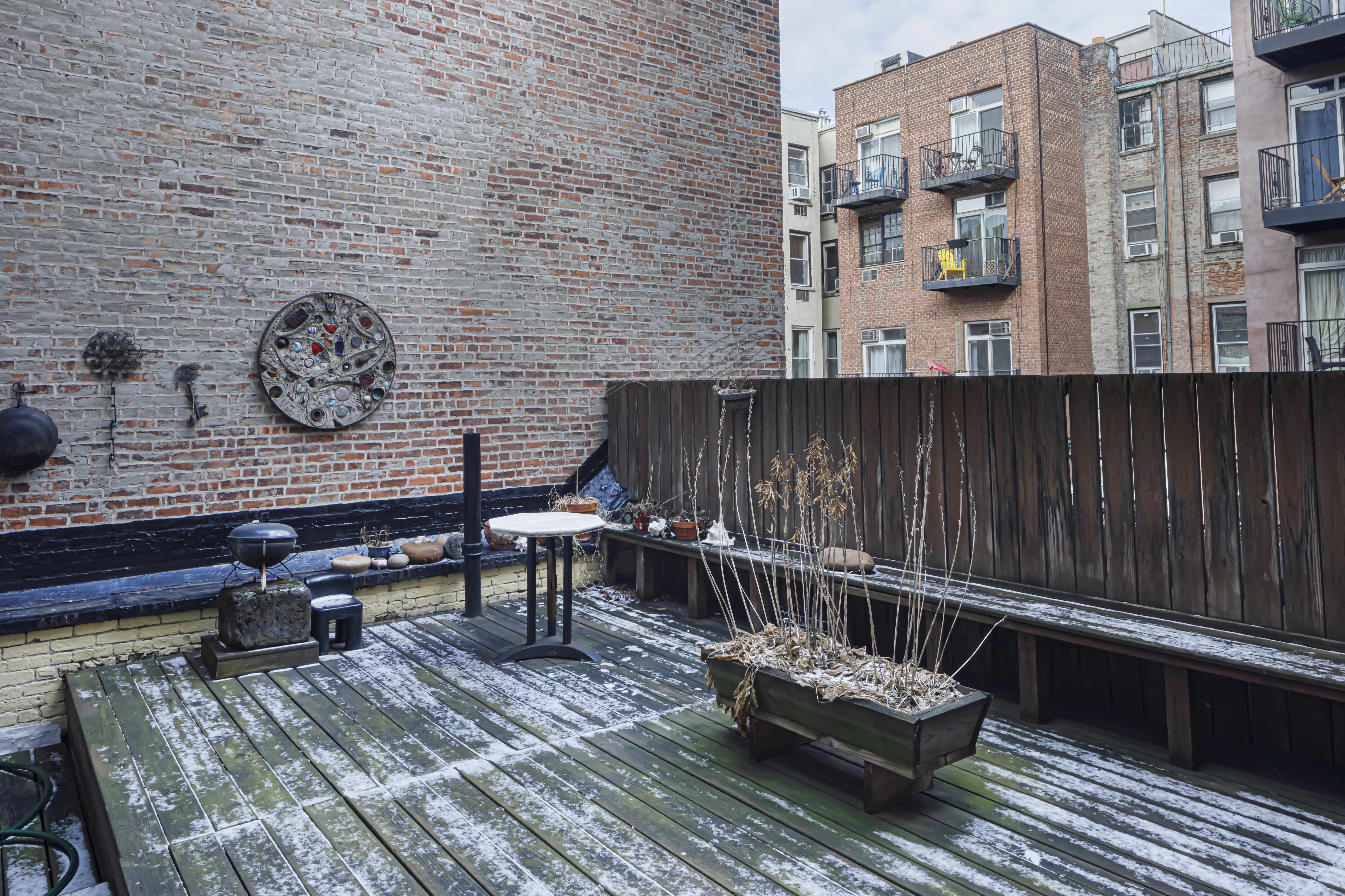 241 West 20th Street Manhattan, NY 10011 - Photo 8 of 10