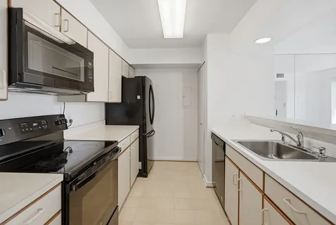 $269,000 | 2111 Wisconsin Avenue Northwest, Unit 524, Washington, DC 20007