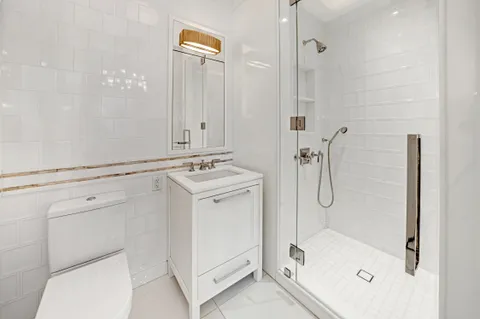 $5,999,000 | 235 West 75th Street, Unit 423 | Upper West Side