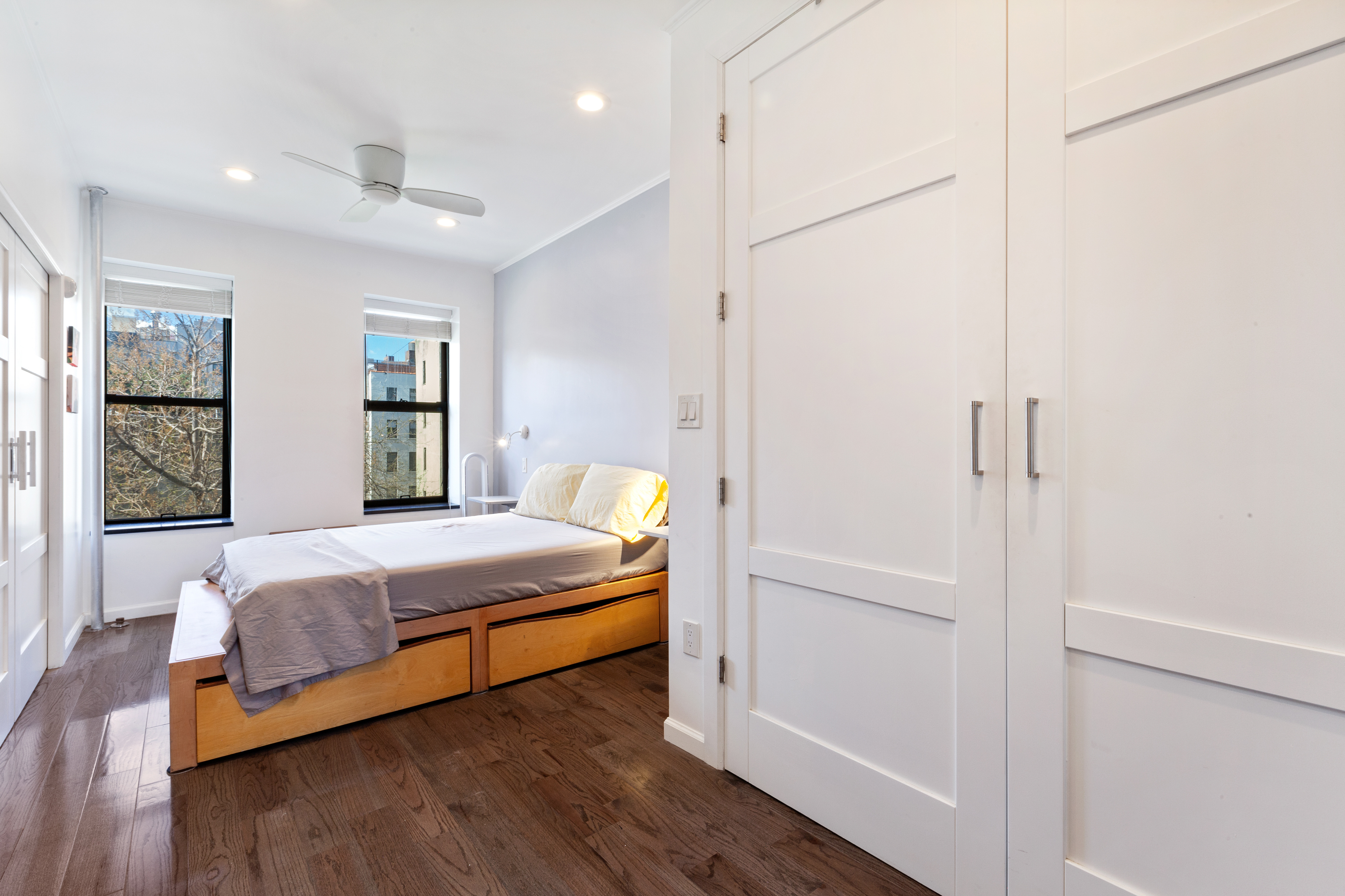 129 East 102nd Street, Unit 4E Manhattan, NY 10029 - Photo 1 of 6