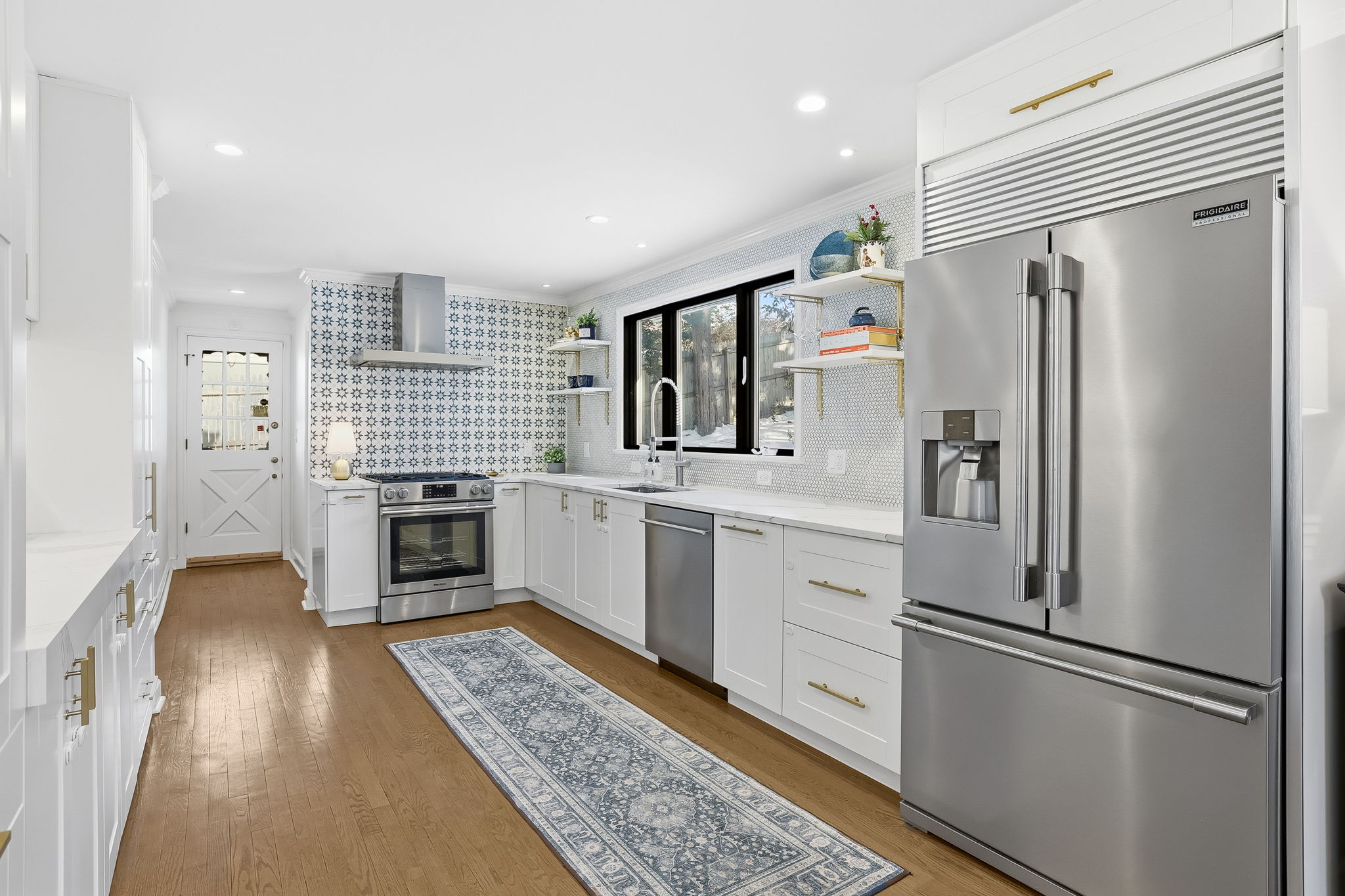 56 Eton Road Bronxville, NY 10708 - Photo 18 of 39