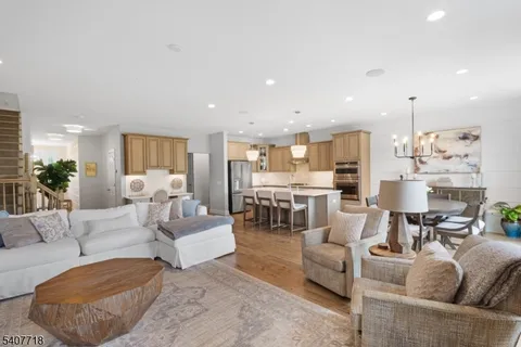 $1,405,000 | 3 Fillmore Drive, Morristown, NJ 07960