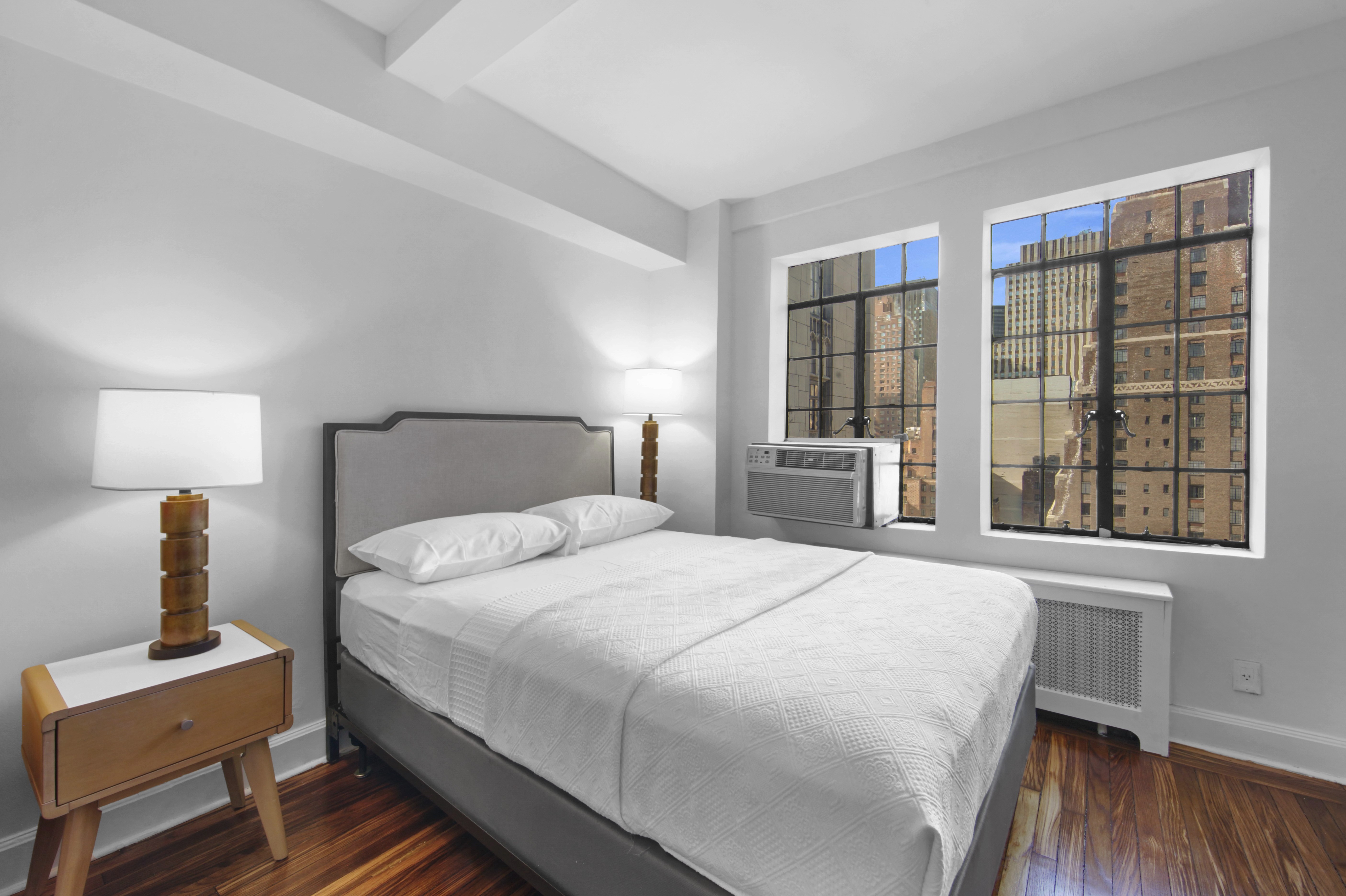 25 Tudor City Place, Unit 1908 Manhattan, NY 10017 - Photo 4 of 14
