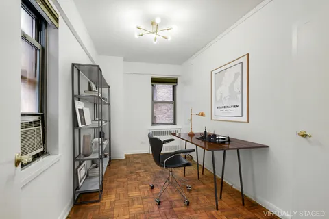 $1,249,000 | 16 Sutton Place, Unit 2B | Sutton Place